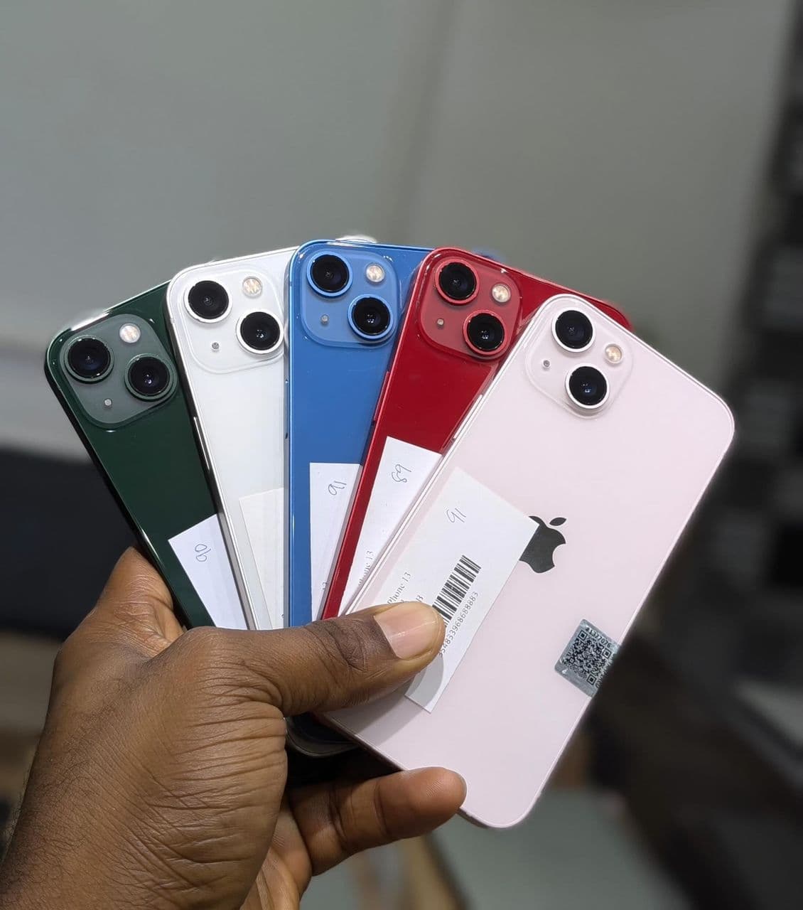 iPhone 13 (128gb)