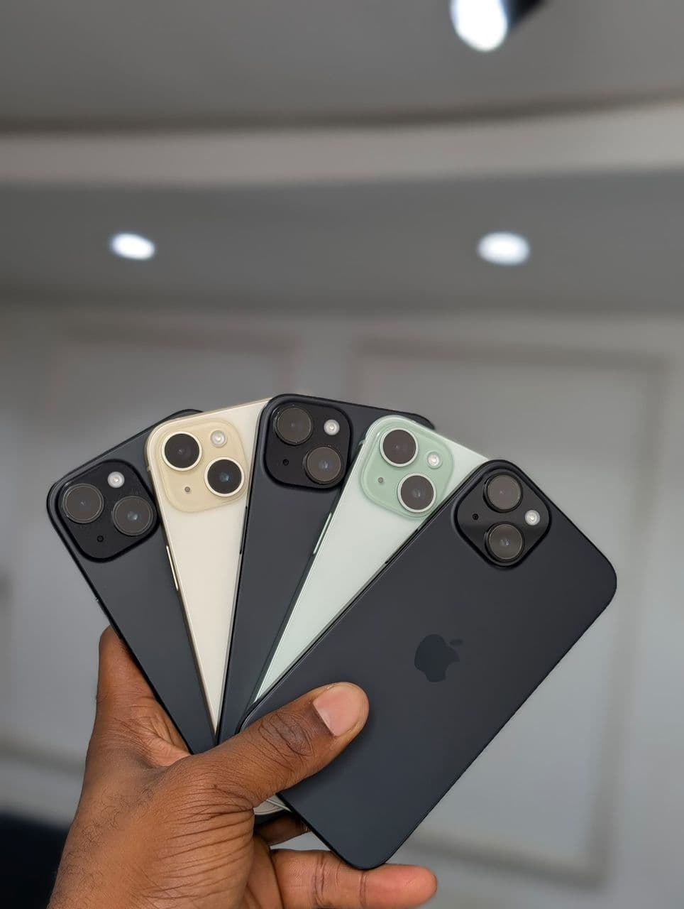 iPhone 15 (128gb)